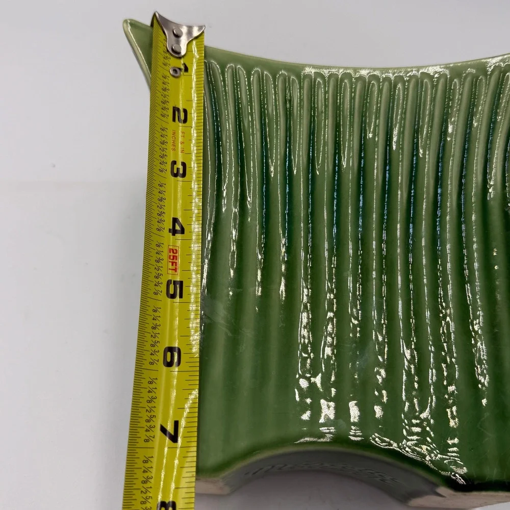 Marietta Modern Vase M-103 Green Ribbed Mid-Century 1950s Vintage Ceramic Decor